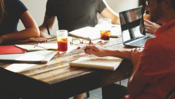 決め手は社風？エンジニア系の職種に多い社風や具体例