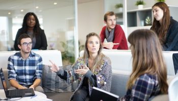 需要が高まるグローバル対応可能なエンジニアの「英語力」はTOEIC何点程度？
