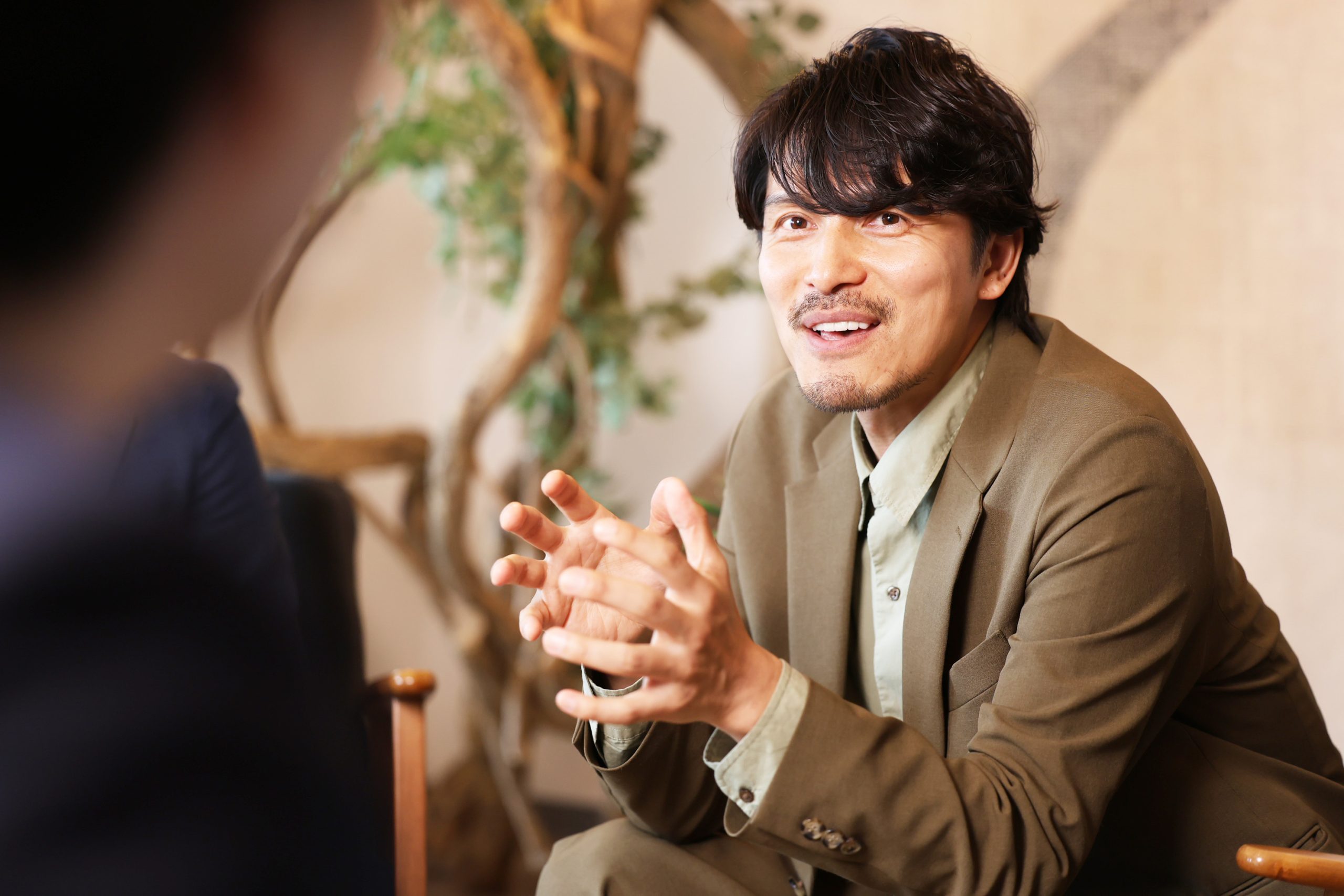 個別インタビュー