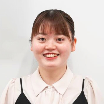 個別インタビュー